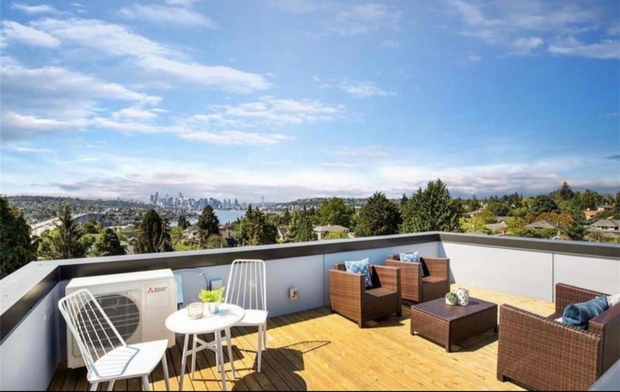 Rooftop Patio With Waterview, Private Garden & Grill 3Br 3Ba- Modern Cityscape Seattle Bagian luar foto
