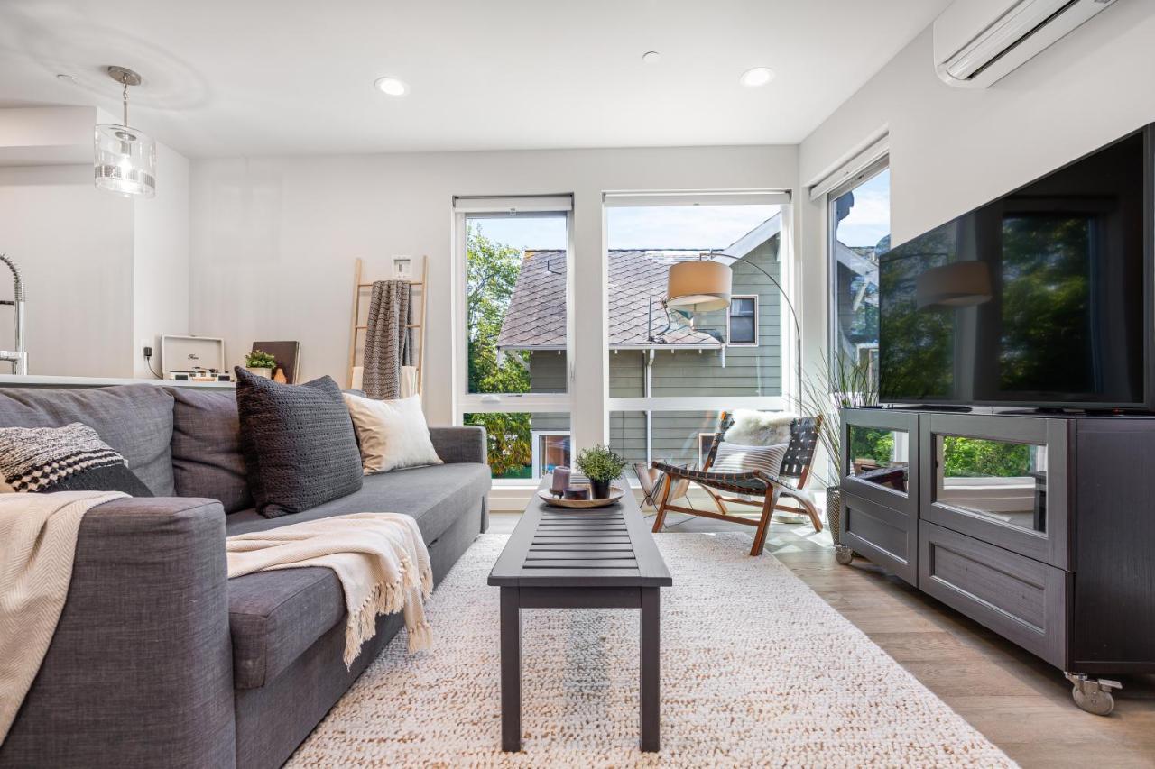 Rooftop Patio With Waterview, Private Garden & Grill 3Br 3Ba- Modern Cityscape Seattle Bagian luar foto