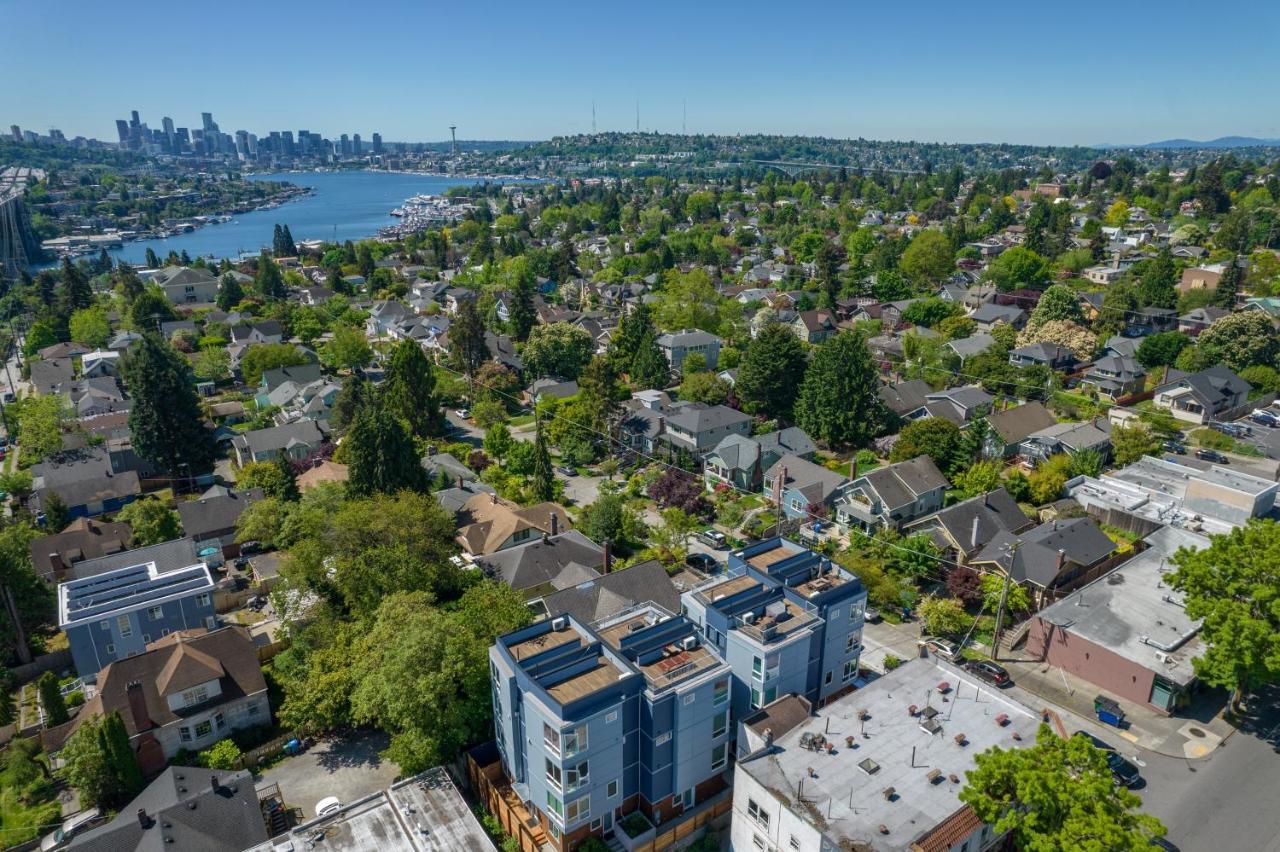Rooftop Patio With Waterview, Private Garden & Grill 3Br 3Ba- Modern Cityscape Seattle Bagian luar foto