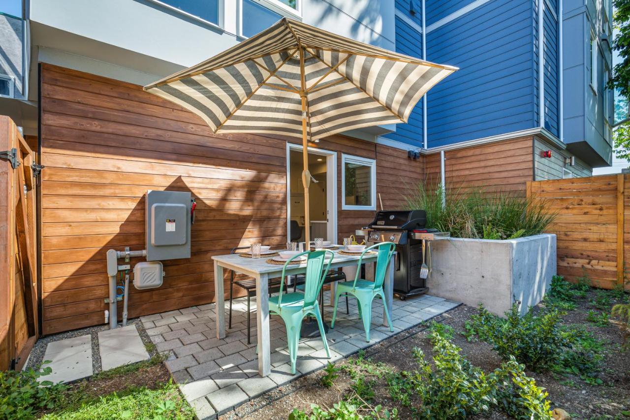 Rooftop Patio With Waterview, Private Garden & Grill 3Br 3Ba- Modern Cityscape Seattle Bagian luar foto