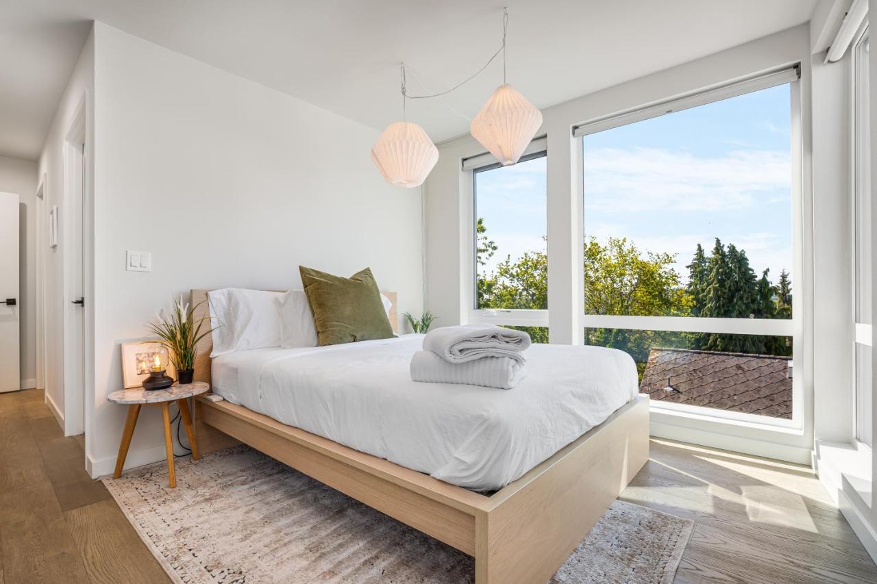 Rooftop Patio With Waterview, Private Garden & Grill 3Br 3Ba- Modern Cityscape Seattle Bagian luar foto